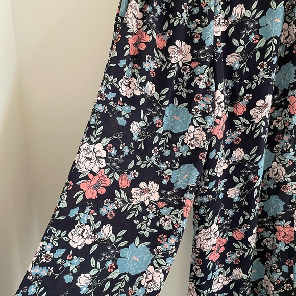 Leith wide leg floral pants | S - Picture 3 of 6